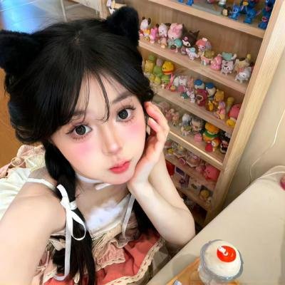 银发的阿基多